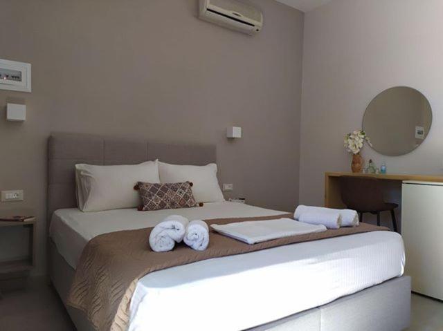 Galini Apartment'S-Suites Skaloti エクステリア 写真